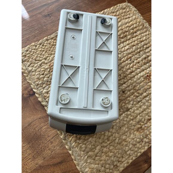 Vintage Computer Disk Storage Box Clear Lid Holds 3.5" Model 1618A - Picture 4 of 6